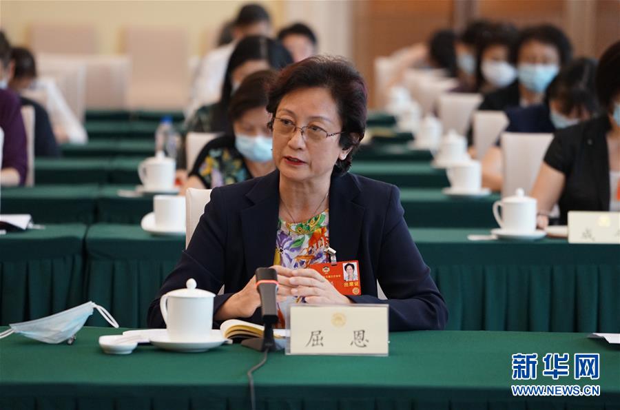 （兩會進行時·圖文互動）（1）政協委員與部委負責人“面對面”——全國政協界別協商會現場掃描 