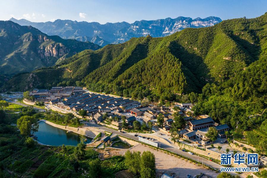 改變中國命運的偉大決戰——以習近平同志為核心的黨中央引領億萬人民打贏脫貧攻堅戰紀實