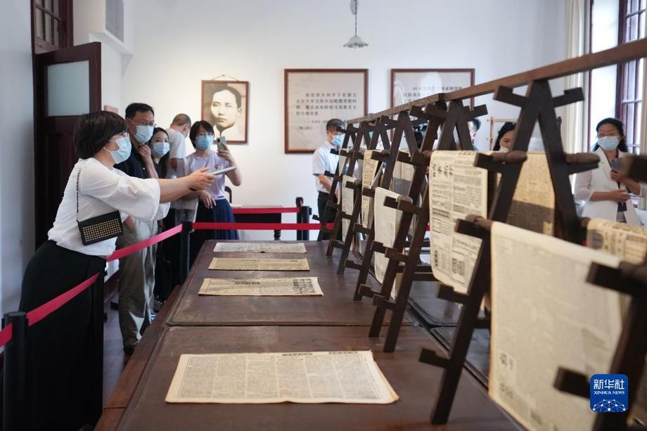 傳承優(yōu)良作風 奮進復興征程——2021年以習近平同志為核心的黨中央推進作風建設紀實