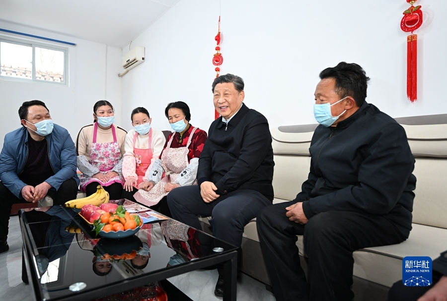 習(xí)近平春節(jié)前夕赴山西看望慰問基層干部群眾 向全國各族人民致以美好的新春祝福