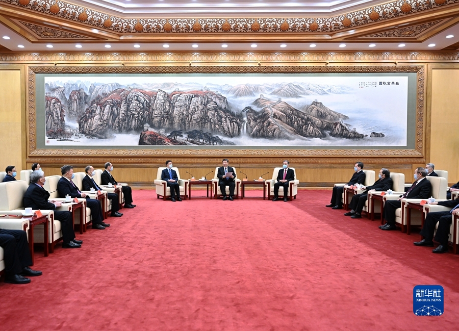 習(xí)近平同黨外人士共迎新春