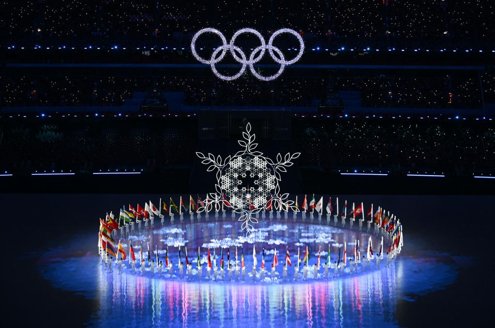 今夜,我們依依惜別,擁抱未來——北京2022年冬奧會閉幕式側記