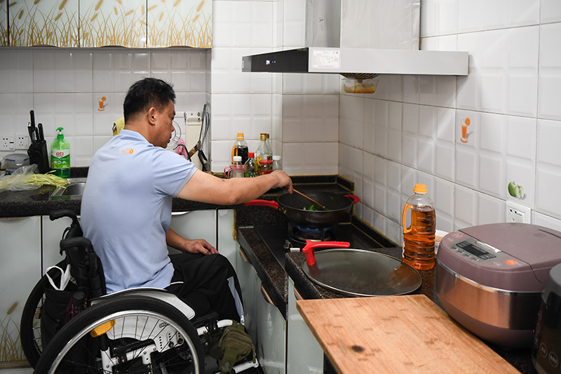 “殘疾人也可以活出精彩的人生”——以習近平同志為核心的黨中央關(guān)心殘疾人事業(yè)紀實