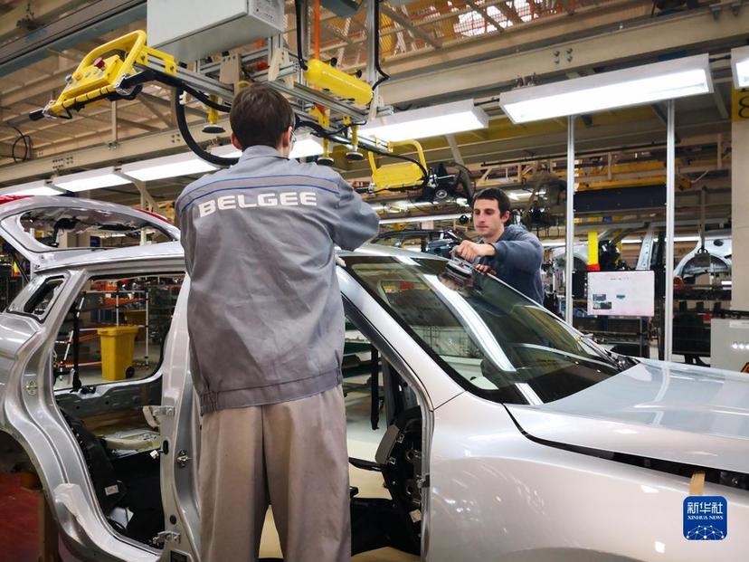 服務民族復興 促進人類進步——黨的十八大以來中國特色大國外交全方位開展