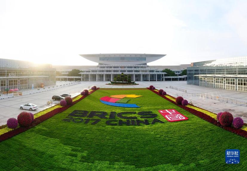 服務民族復興 促進人類進步——黨的十八大以來中國特色大國外交全方位開展