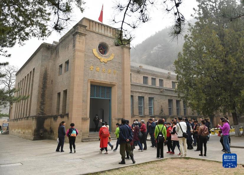 凝心鑄魂向復興——寫在學習貫徹習近平新時代中國特色社會主義思想主題教育啟動之際 凝心鑄魂向復興——寫在學習貫徹習近平新時代中國特色社會主義思想主題教育啟動之際