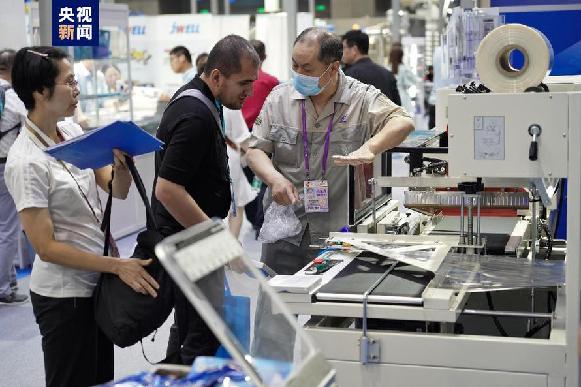 以創新精神和開放姿態與世界同行——寫在第133屆廣交會閉幕之際