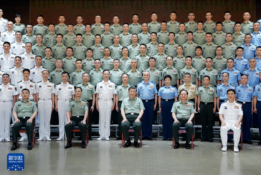 習近平在視察東部戰區機關時強調 錨定建軍一百年奮斗目標 努力開創戰區建設和備戰打仗工作新局面