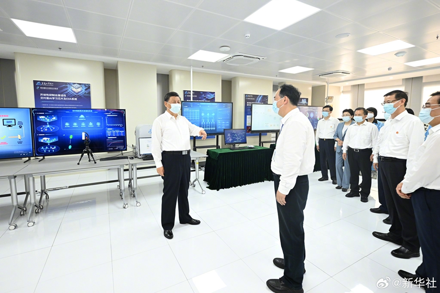 習近平在江蘇南京市考察調研