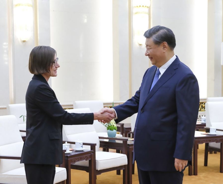 習近平會見紅十字國際委員會主席斯波利亞里茨 習近平會見紅十字國際委員會主席斯波利亞里茨