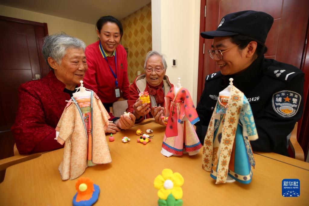 多彩活動迎重陽