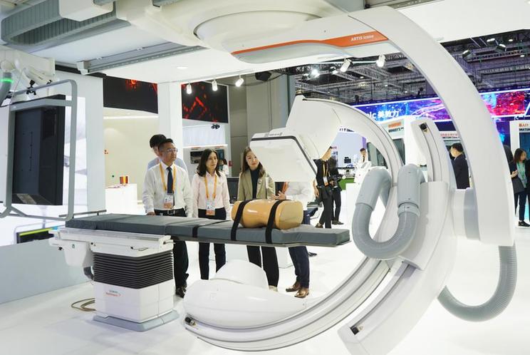 第六屆進博會|“進”享全球 “博”出未來