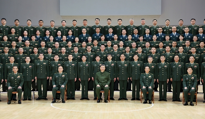 習近平在視察陸軍軍醫大學時強調 面向戰場面向部隊面向未來 努力建設世界一流軍醫大學