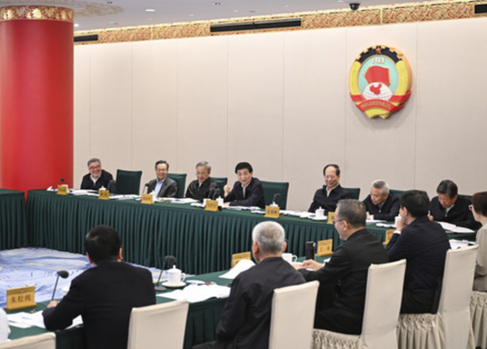 全國政協召開遠程協商會 圍繞“深化人工智能多場景應用,提升現代產業高質量發展水平”協商議政 王滬寧主持