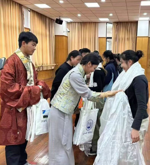 第1視點丨在孩子們心田種下團結進步的種子