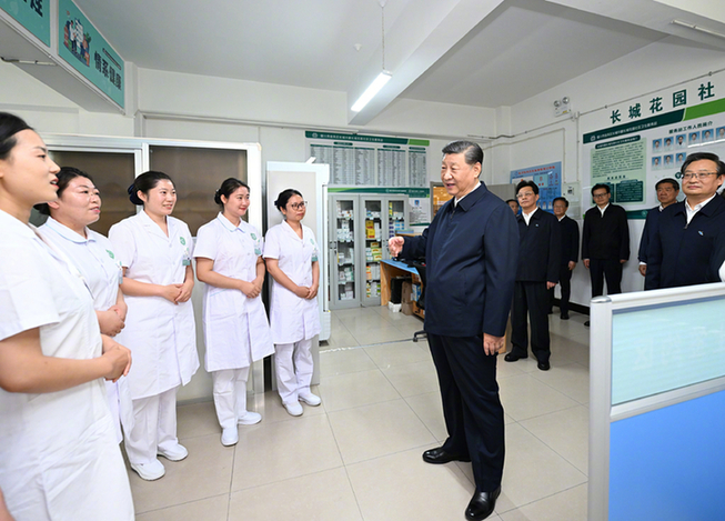 社區要把為居民群眾的服務做深做細做到位