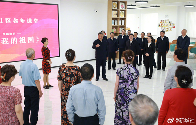習近平在甘肅蘭州市考察社區:抓好“一老一小”這兩個重點