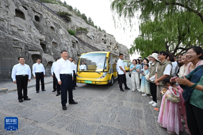 習近平:堅定信心推動高質量發展高效能治理 奮力譜寫中原大地推進中國式現代化新篇章