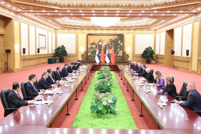 習(xí)近平會見塞爾維亞總統(tǒng)武契奇