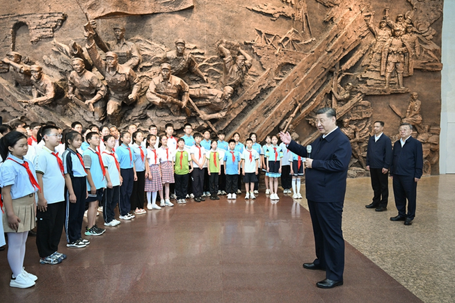 習(xí)近平總書記弘揚(yáng)偉大抗戰(zhàn)精神的故事