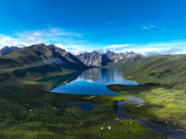 筑牢祖國生態安全屏障——新時代生態文明建設的西部實踐