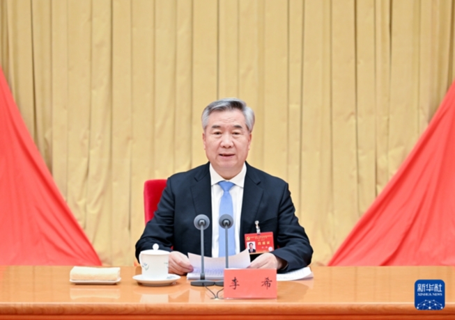 習(xí)近平在二十屆中央紀(jì)委四次全會上發(fā)表重要講話強(qiáng)調(diào) 堅(jiān)持用改革精神和嚴(yán)的標(biāo)準(zhǔn)管黨治黨 堅(jiān)決打好反腐敗斗爭攻堅(jiān)戰(zhàn)持久戰(zhàn)總體戰(zhàn)