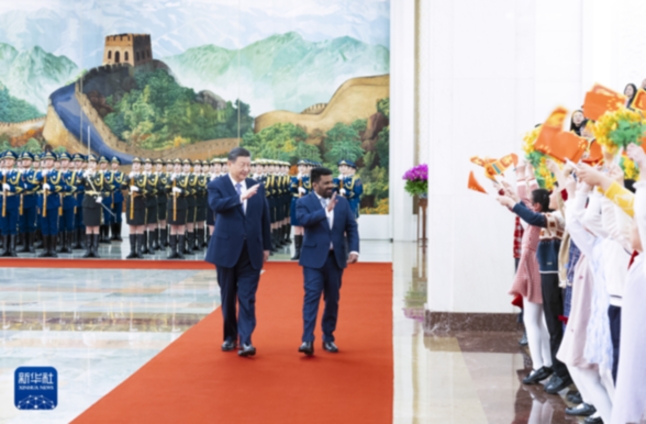 習近平同斯里蘭卡總統迪薩納亞克會談