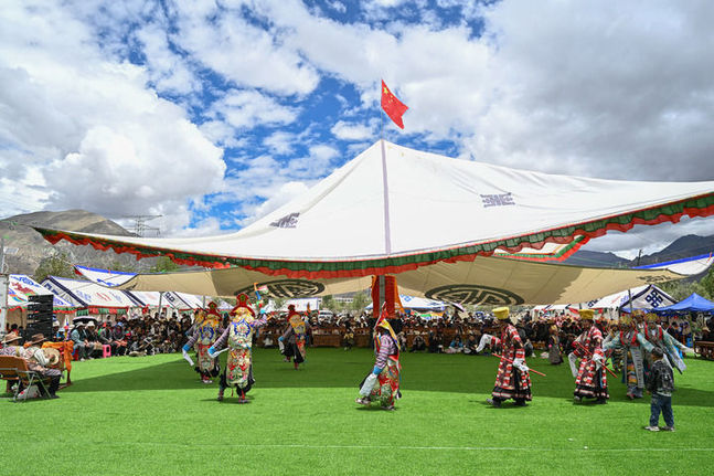 以習近平同志為核心的黨中央情系雪域兒女擘畫西藏發展紀實